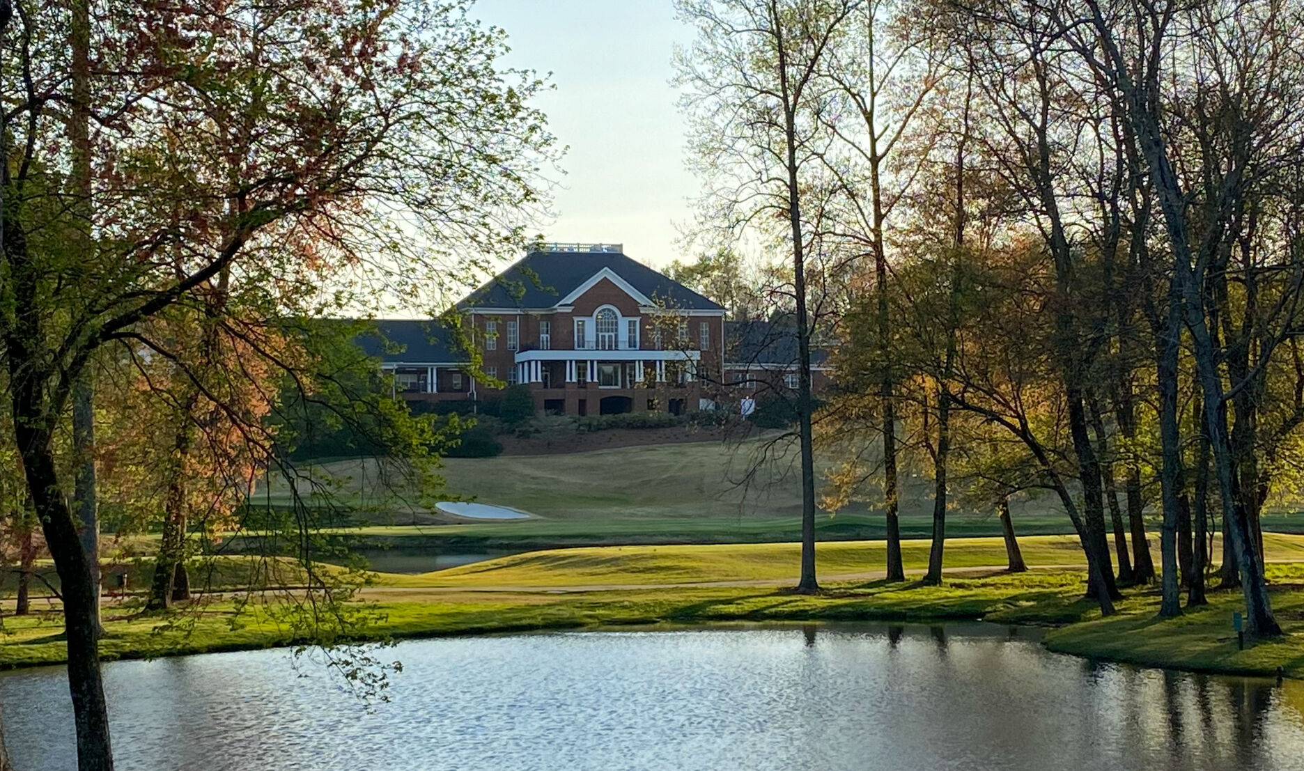 BMW golf Pro-Am goes green; SCBio CEO leaving; Tommy's Country Ham House day of honor